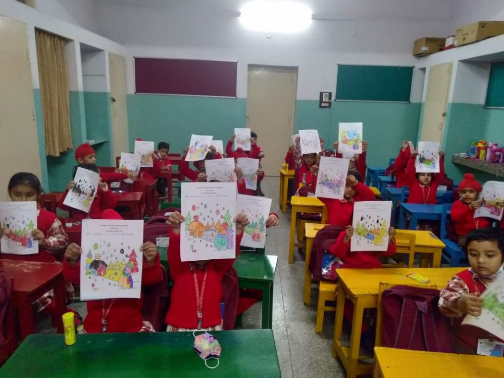 COLORING COMPETITION(LKG)